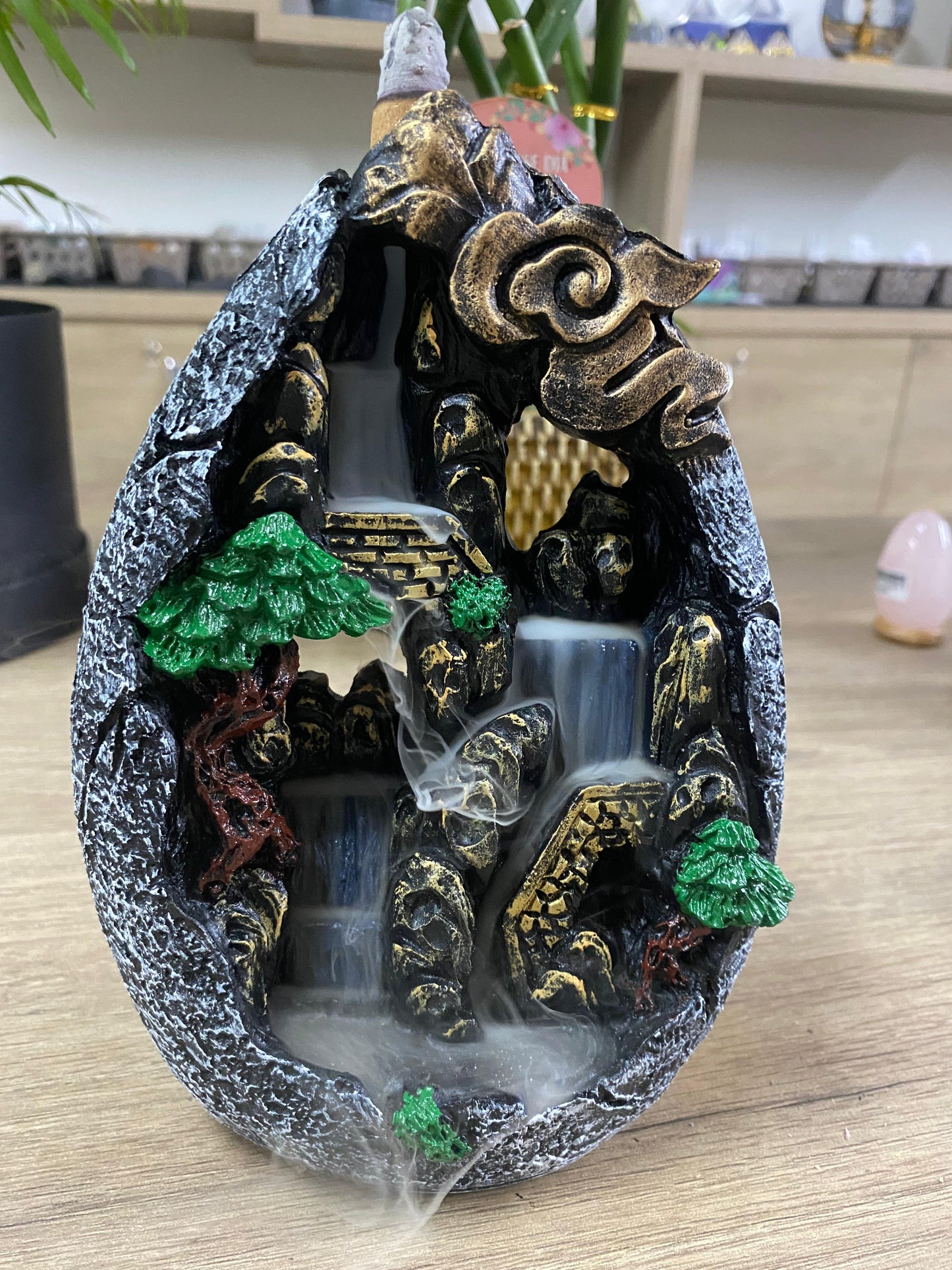 Incensário Cascata Paisagem Aberto - M