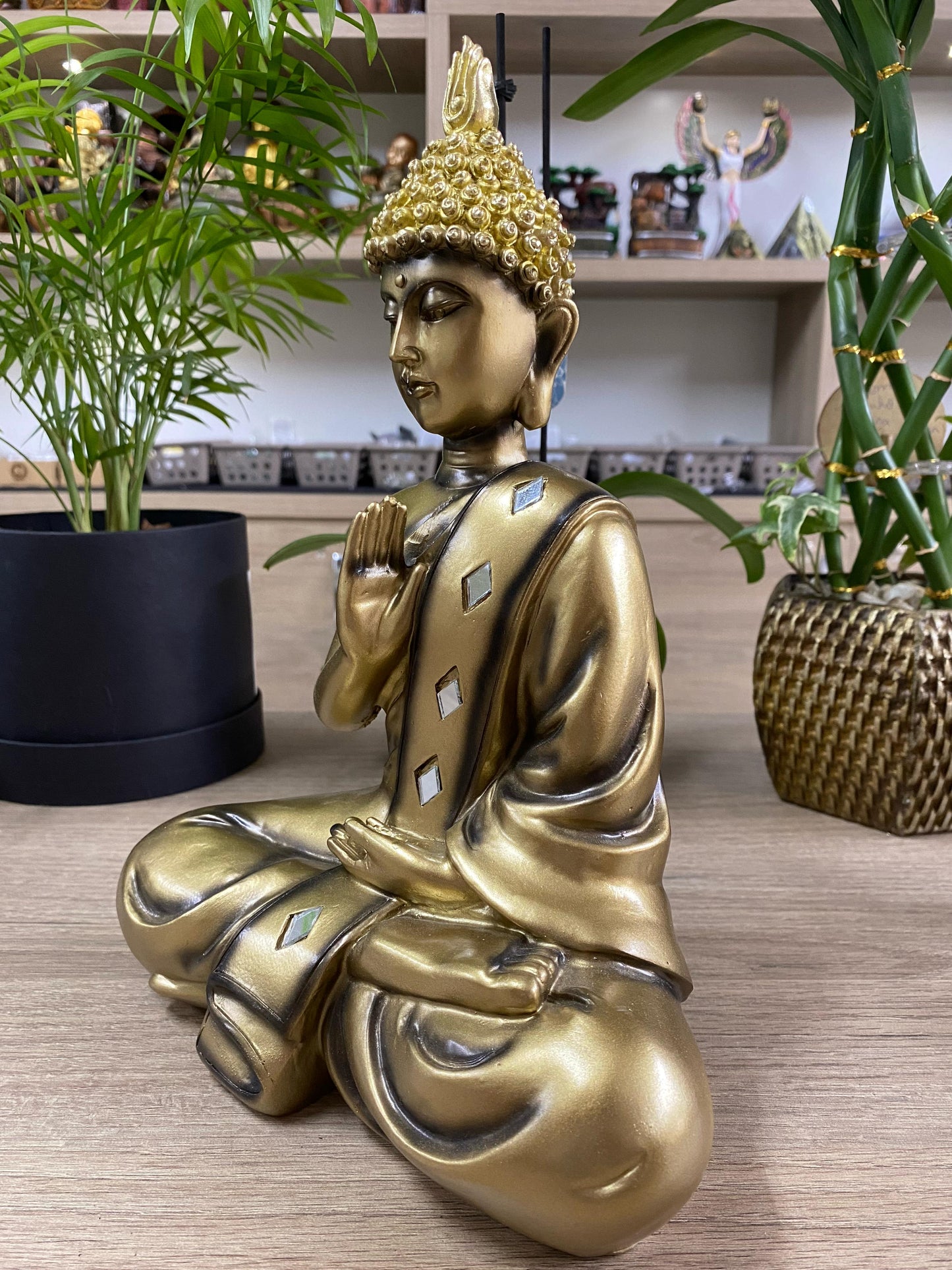 Buda Dourado - G