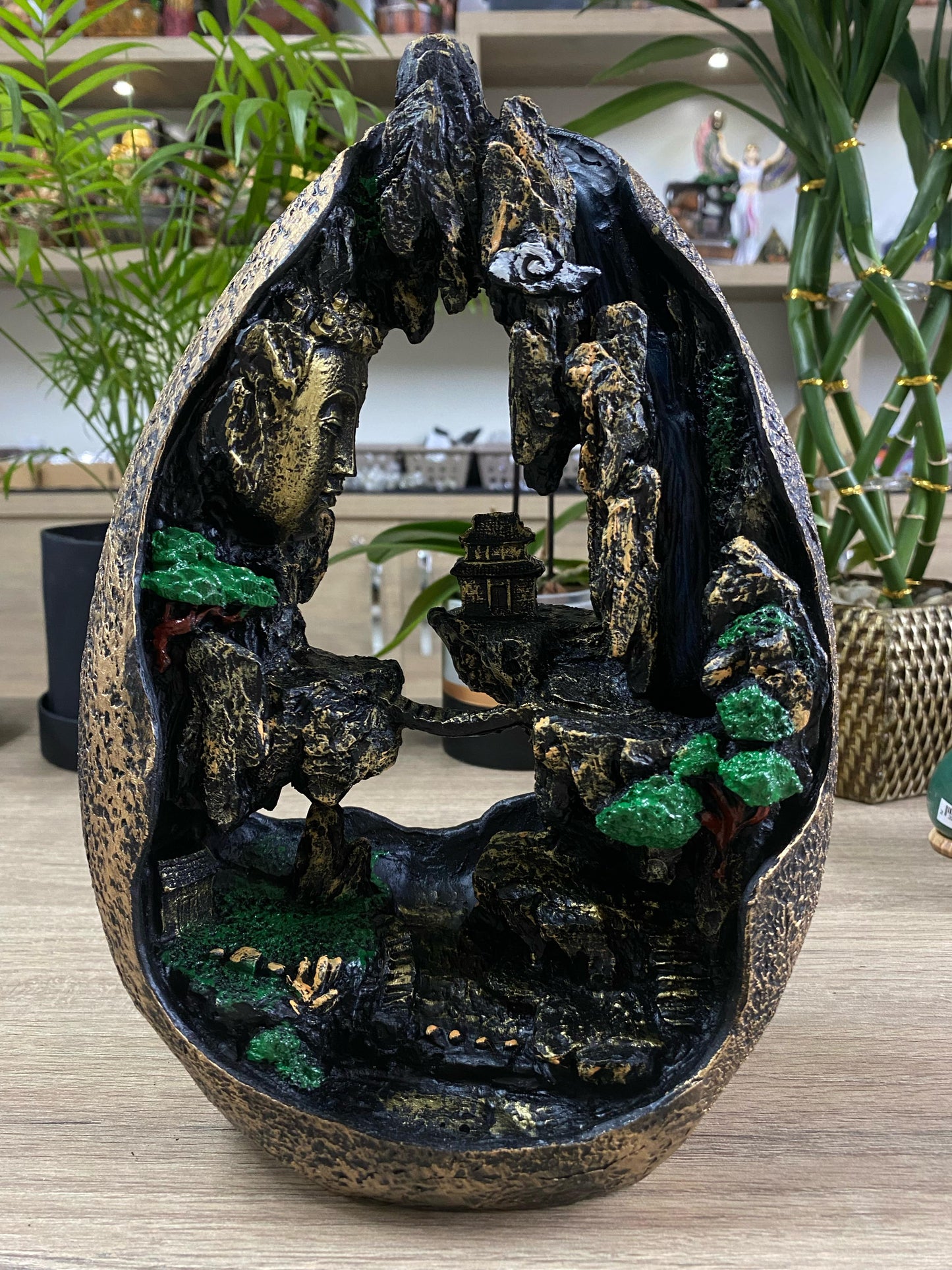 Incensário Cascata Ovo - GG