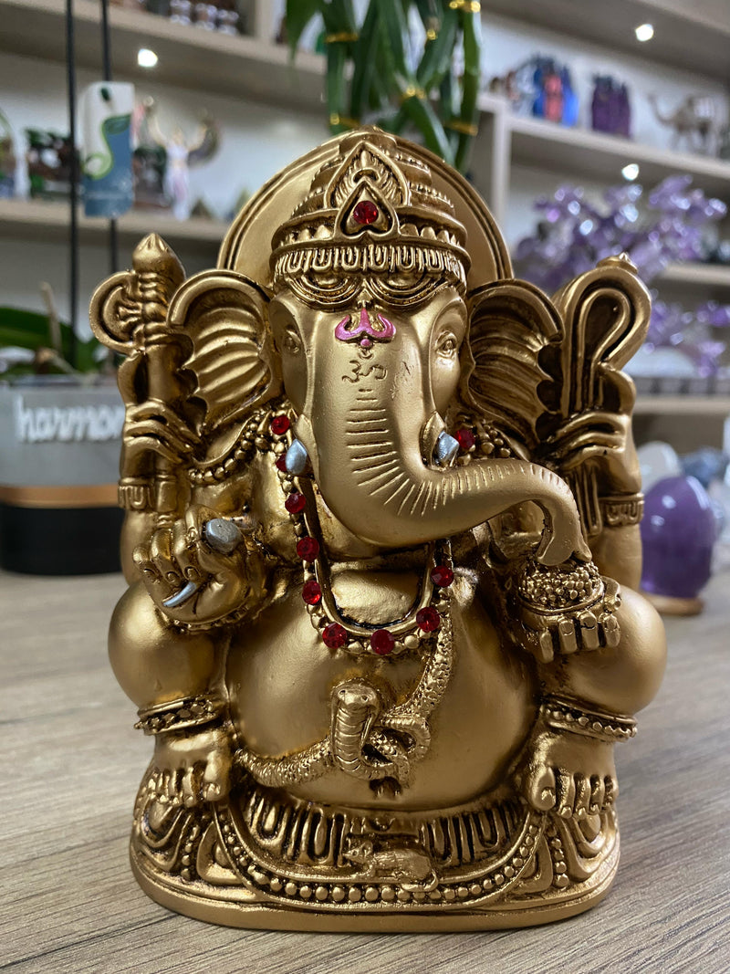 Ganesha Dourado - G
