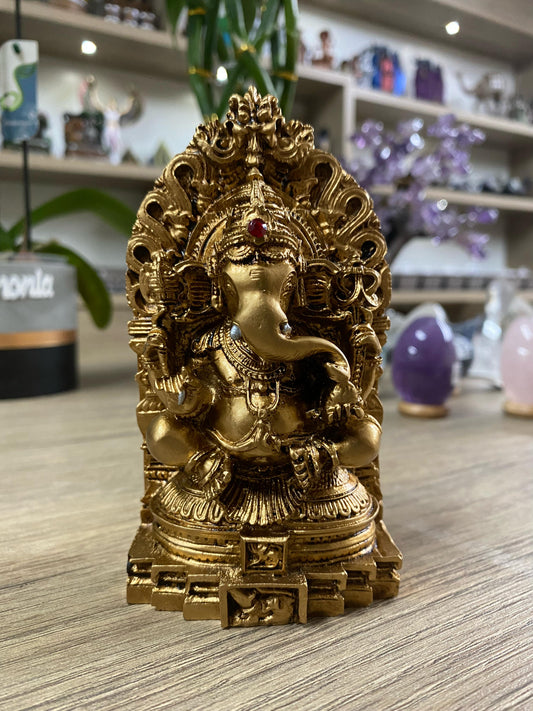 Ganesha Dourado - P